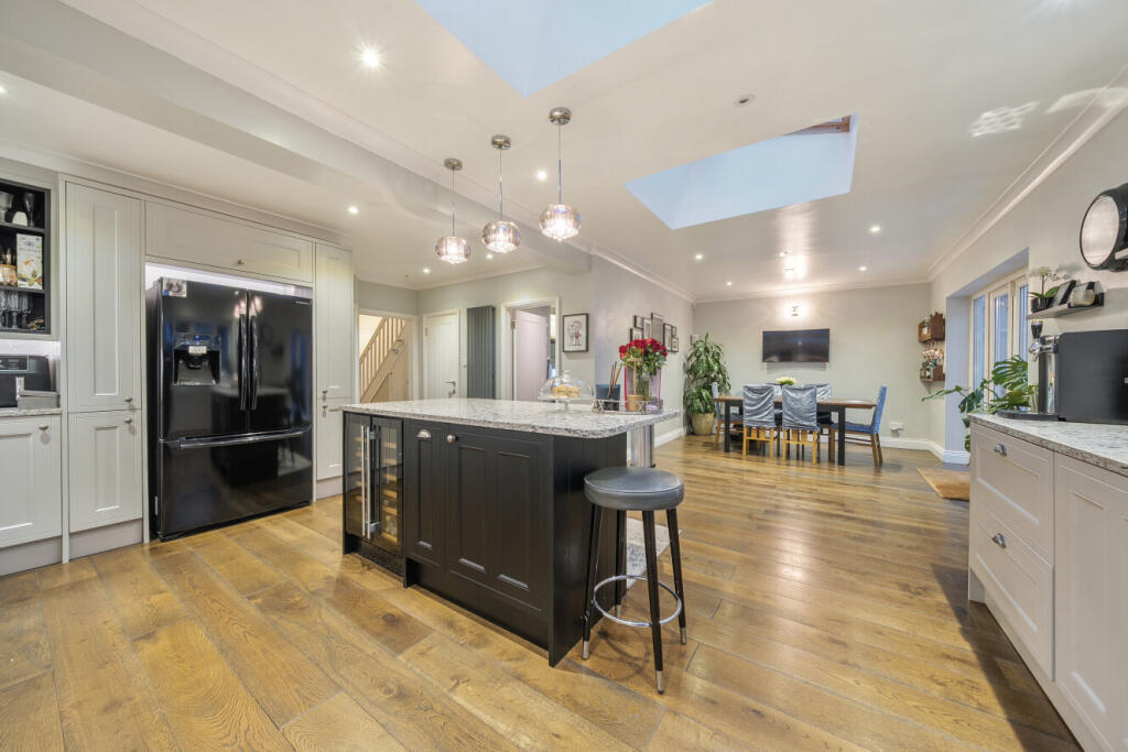 Main image of property: Greenway, Chislehurst, BR7