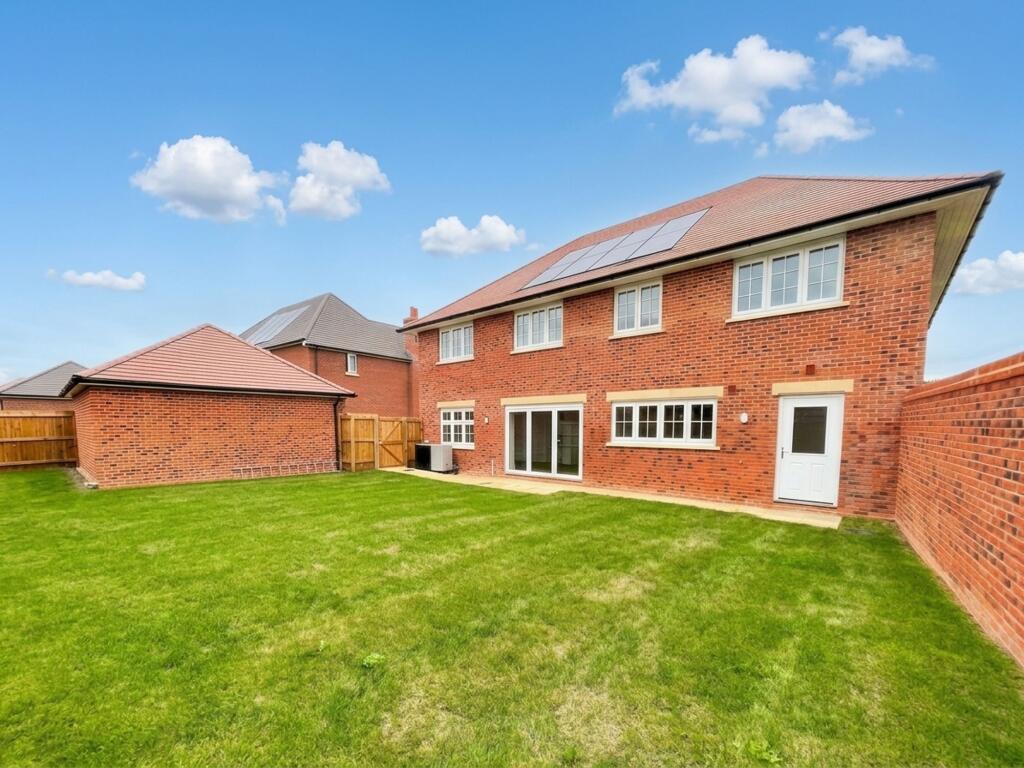 House in Knutsford, Cheshire East - View 4