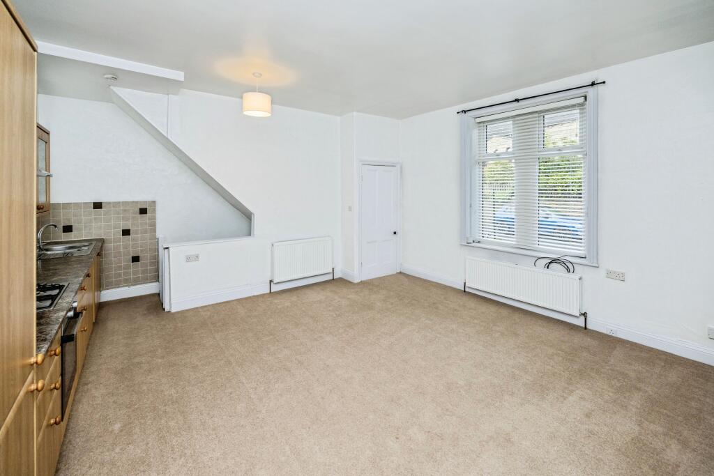 House in Kirklees, West Yorkshire - View 5