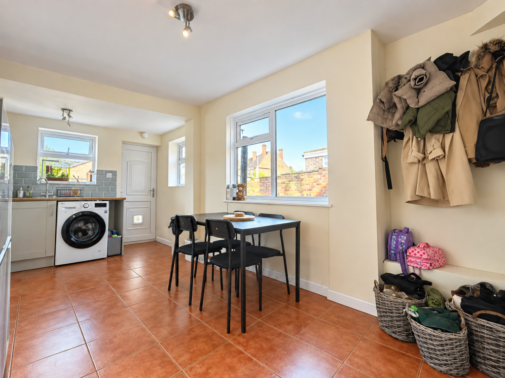 House in Dudley - View 5