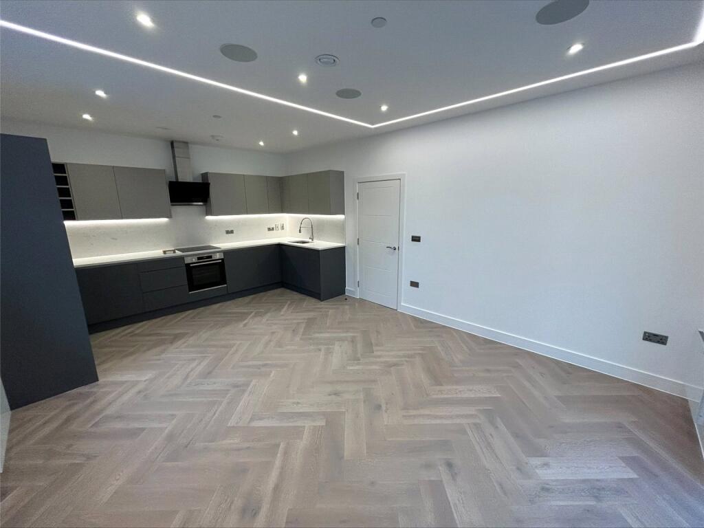 Main image of property: Knoll Rise, Orpington, BR6