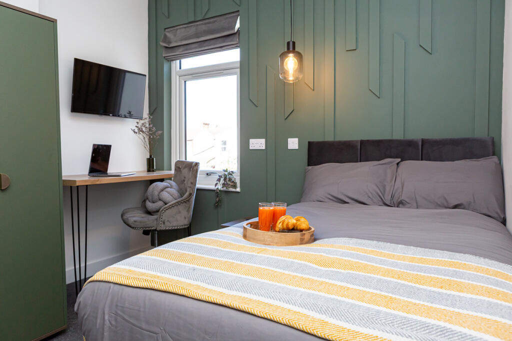 Main image of property: Guildford Road, Southend on Sea, SS2