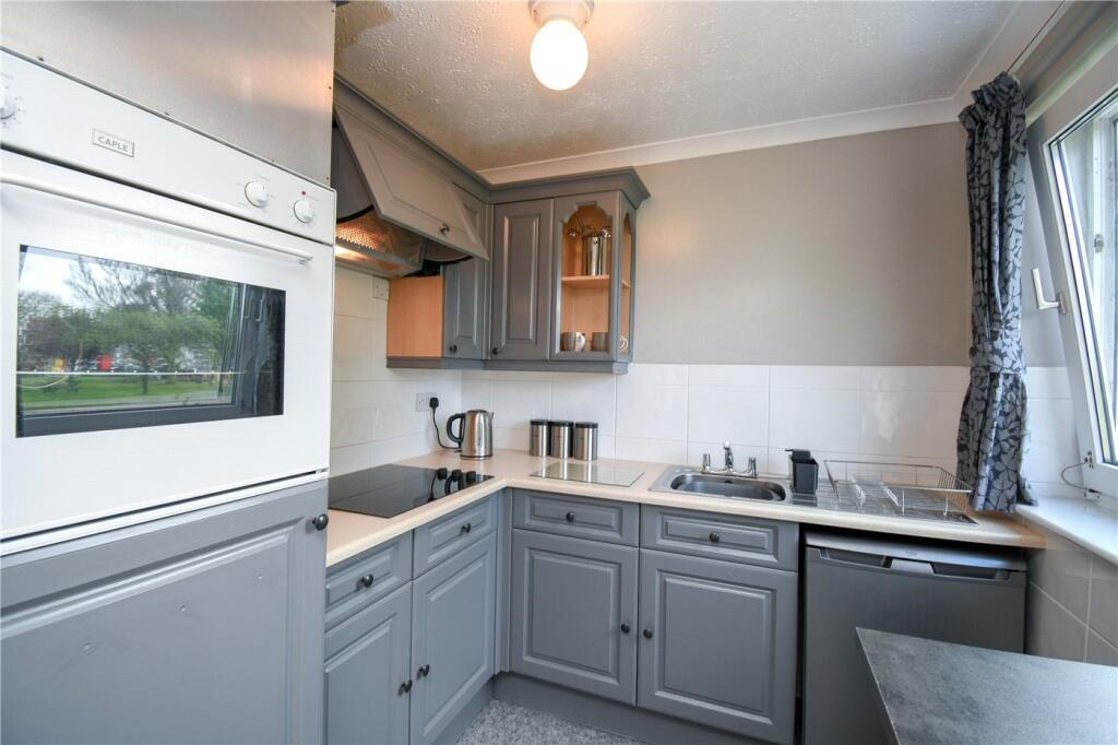 Dale Avenue, Heswall, Wirral - View 5