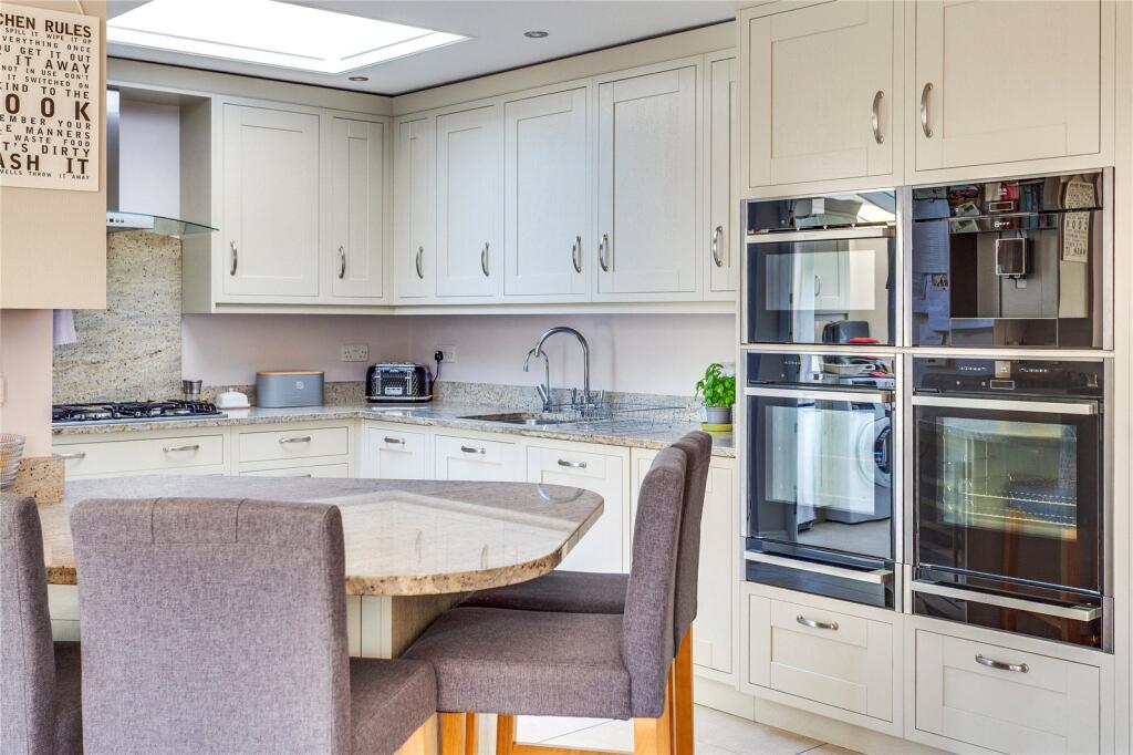 House in Reading - View 5