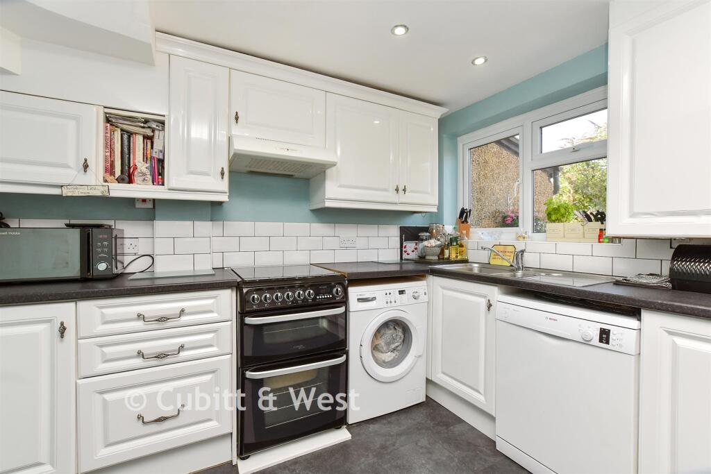 Main image of property: London Road, Wallington, Surrey