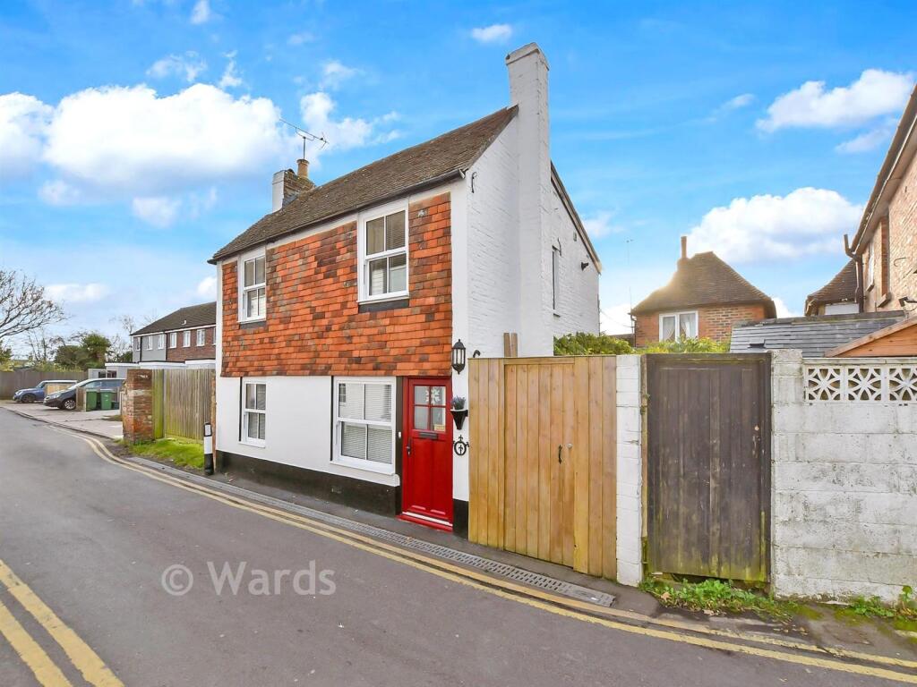 Main image of property: South Street, Lydd, Kent