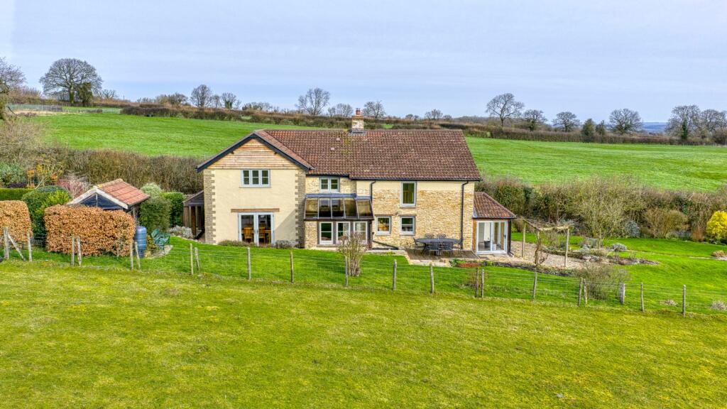 Main image of property: Top Hill, Upton Noble