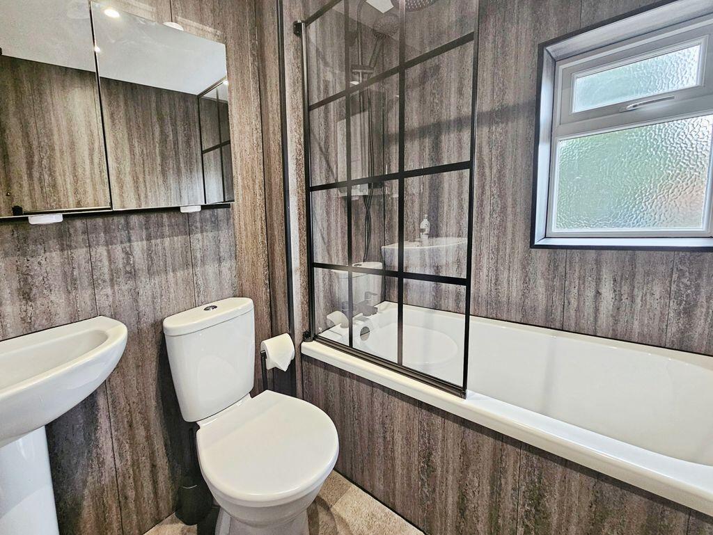 House in Bedlington, West Bedlington - View 4