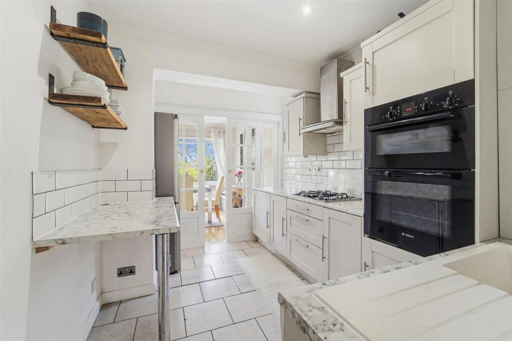House in Kingston upon Thames - View 5