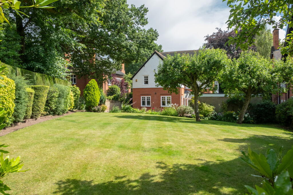 Arlington Drive, Mapperley Park, Nottingham photo 4