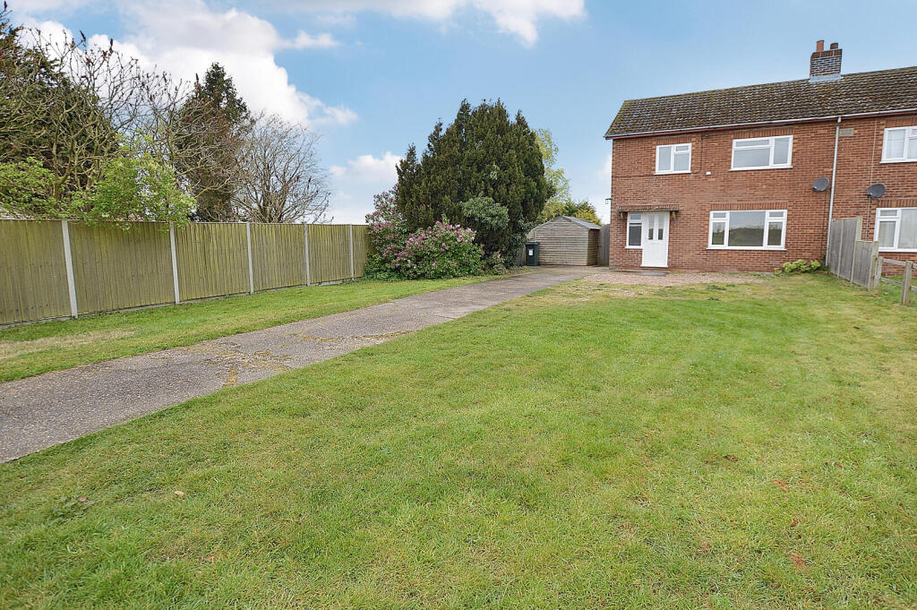 Main image of property: 1 New Cottages, Tumby