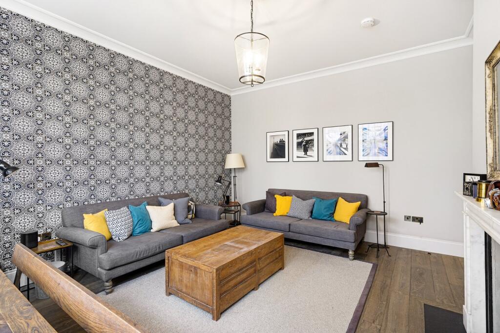 Apartment in London, City of Westminster - View 4