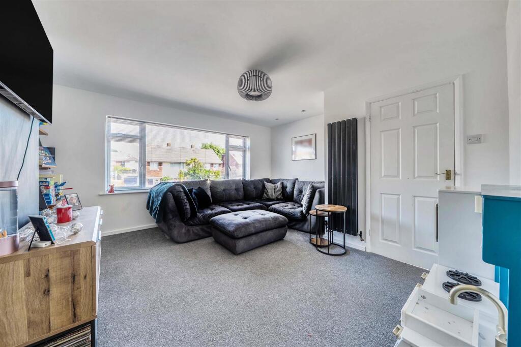 House in Fareham, Hampshire - View 5