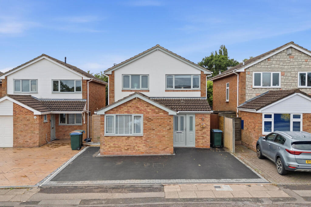 Main image of property: Holloway Field, Coventry