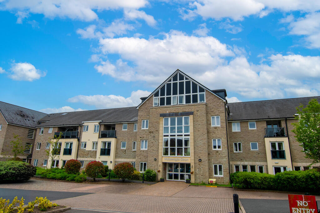Main image of property: 52 Wainwright Court, Kendal, LA9 4TE