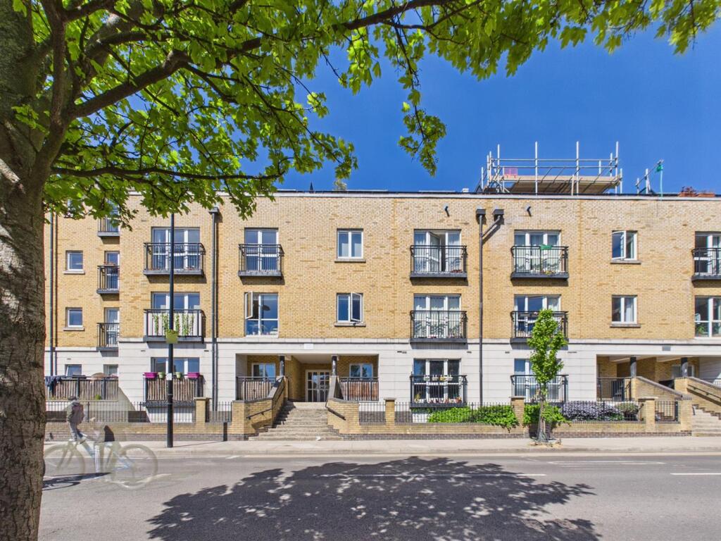 Main image of property: Gray Court, Candle Street, Stepney Green, E1