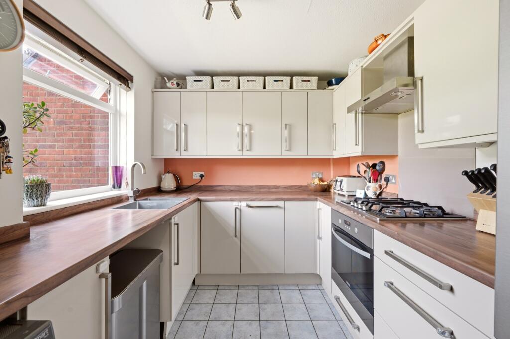 Newgate Close, St. Albans, Hertfordshire, AL4 photo 4