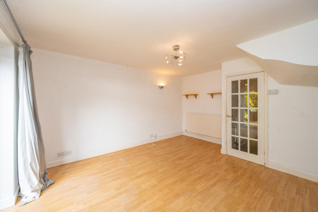 House in Derby - View 5