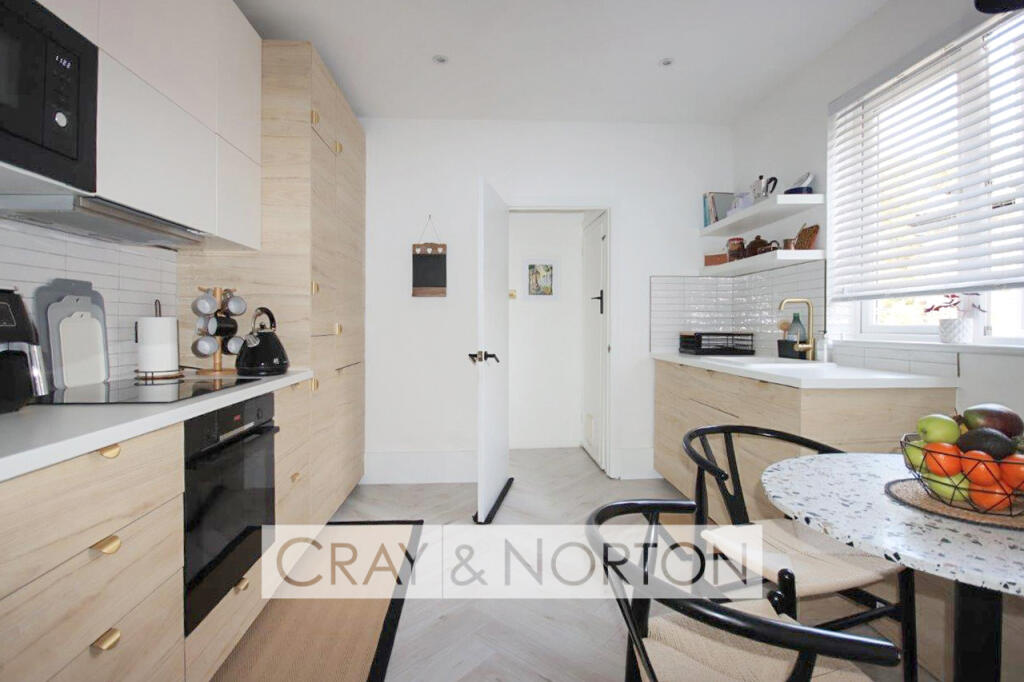 Apartment in London - View 3