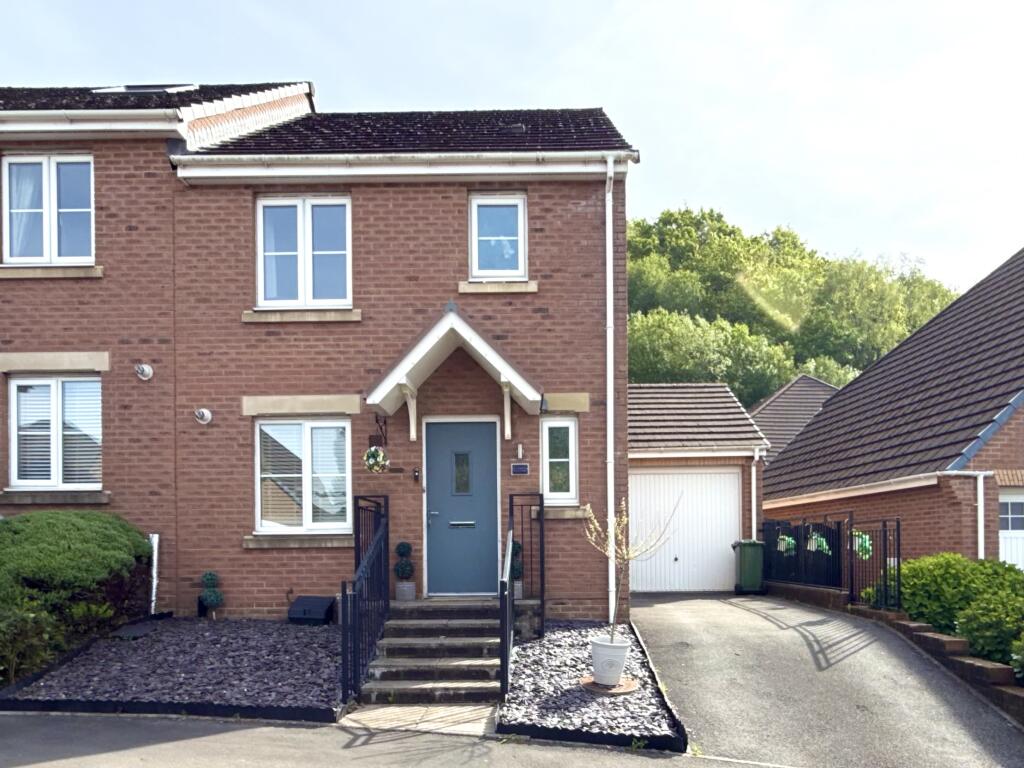 Main image of property: Ty Celyn, Heol Y Deri, Aberdare, Mid Glamorgan