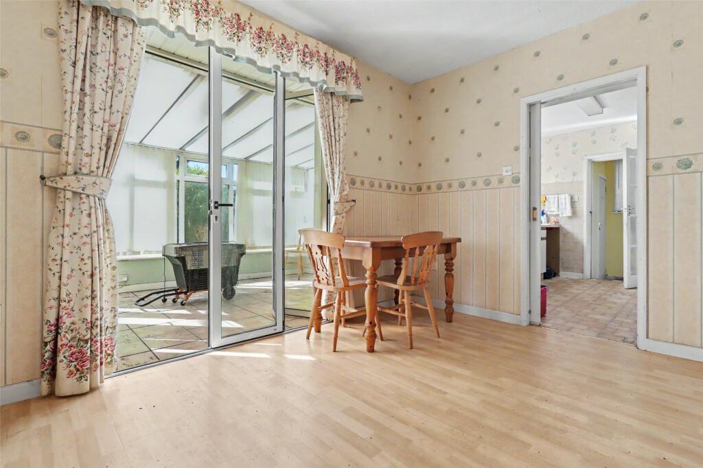 House in North Devon, Saunton Park, Braunton - View 2