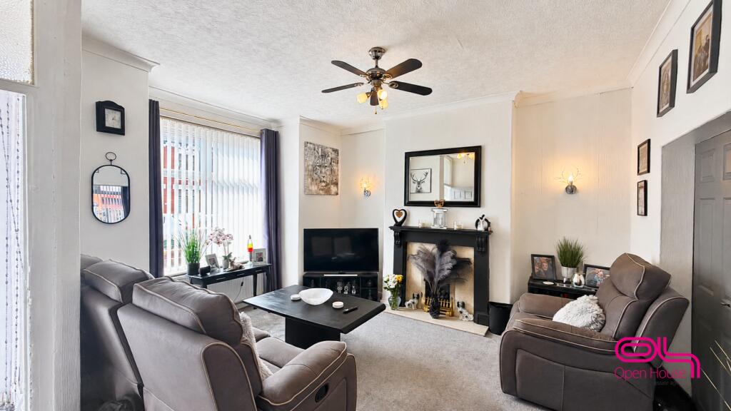 House in Bolton - View 4