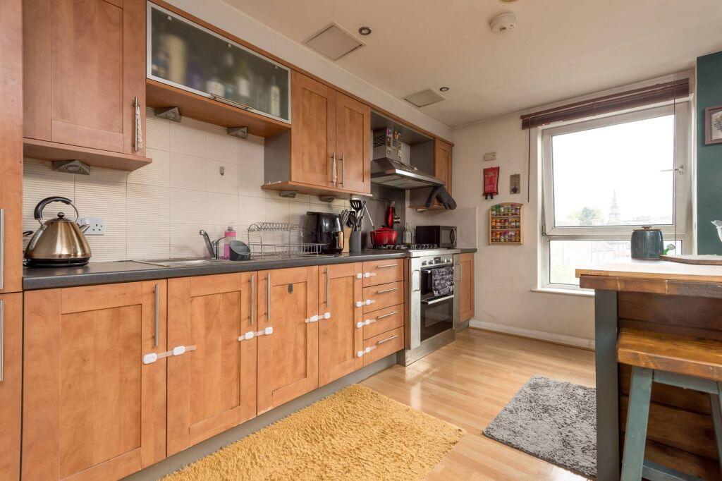 199/21 Lindsay Road, The Shore, Edinburgh, EH6 6ND - View 6