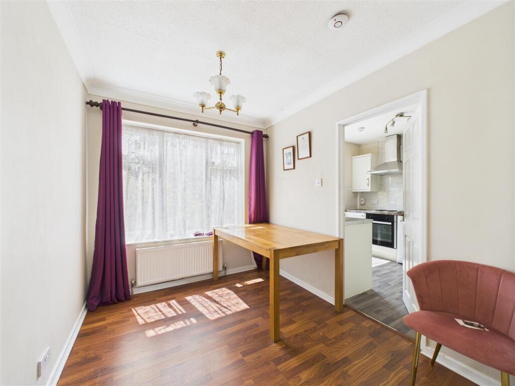House in Hessle, Northfield, East Riding of Yorkshire - More