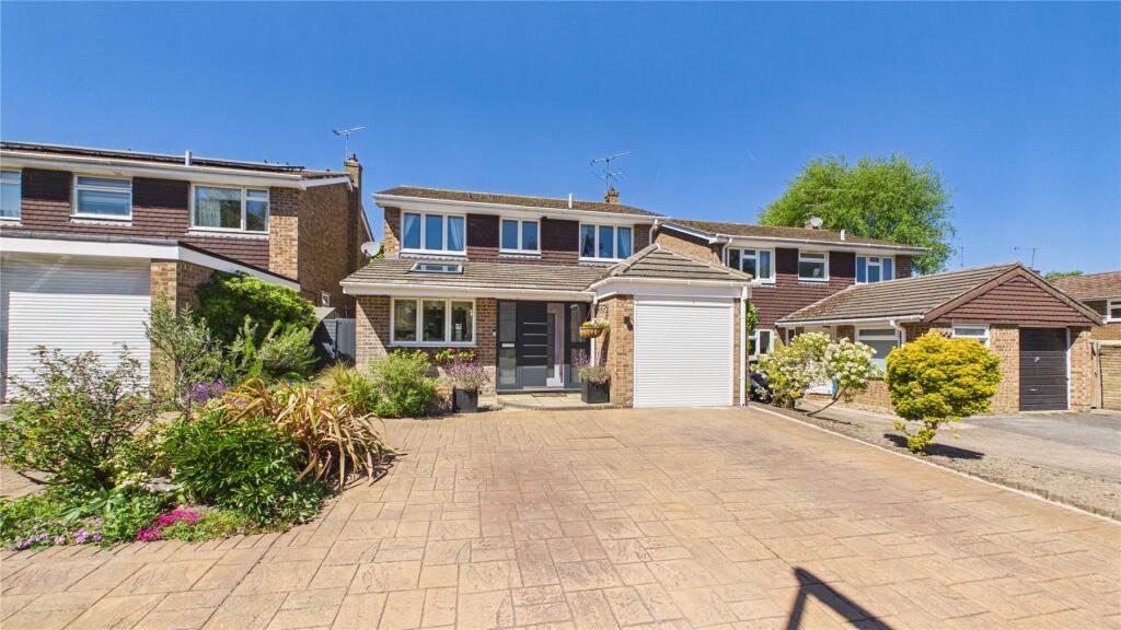 Main image of property: Lightwater Meadow, Lightwater, Surrey, GU18