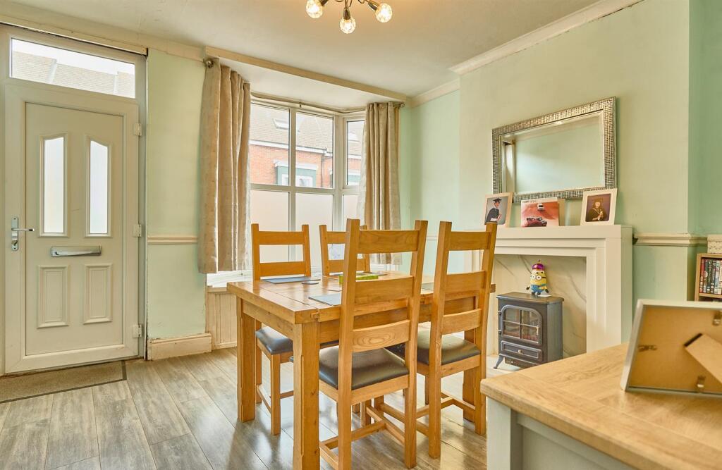 High Street, Earl Shilton - View 5