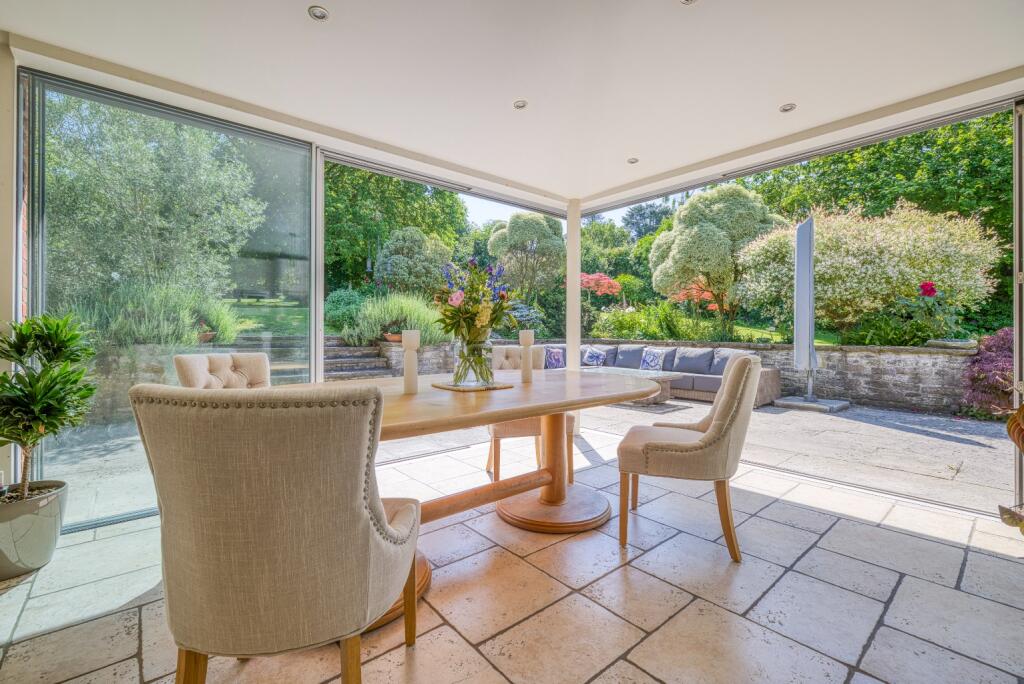 House in Glastonbury, Somerset - View 5