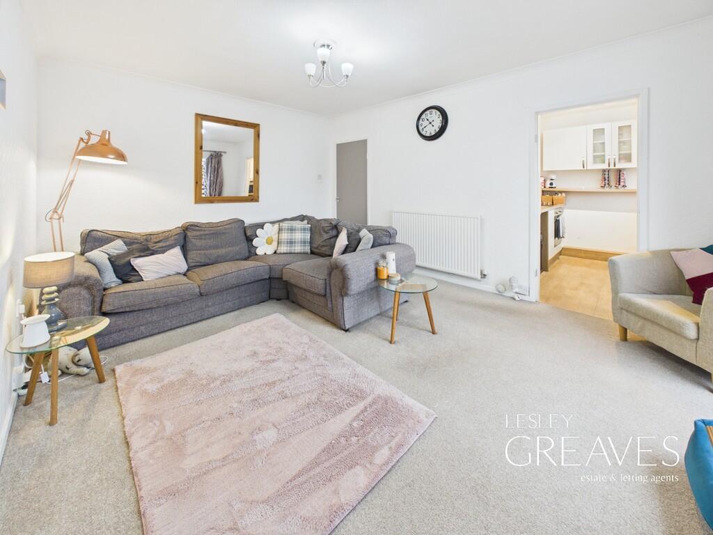 Apartment in Gedling, Nottinghamshire - View 2