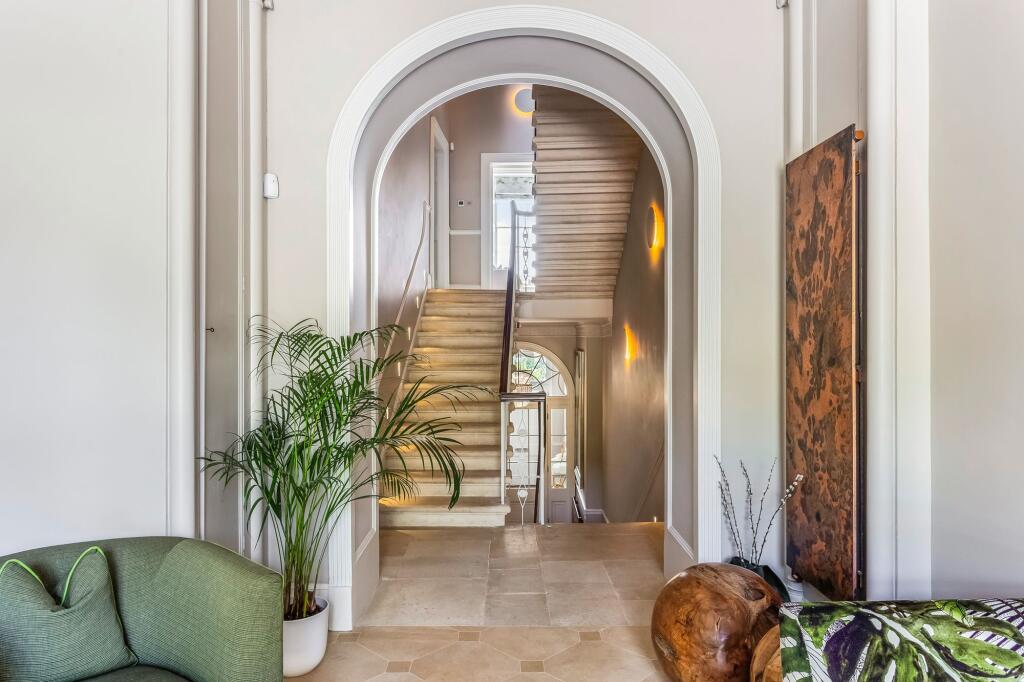 Additional image 10 of Lansdown Crescent, Bath, BA1