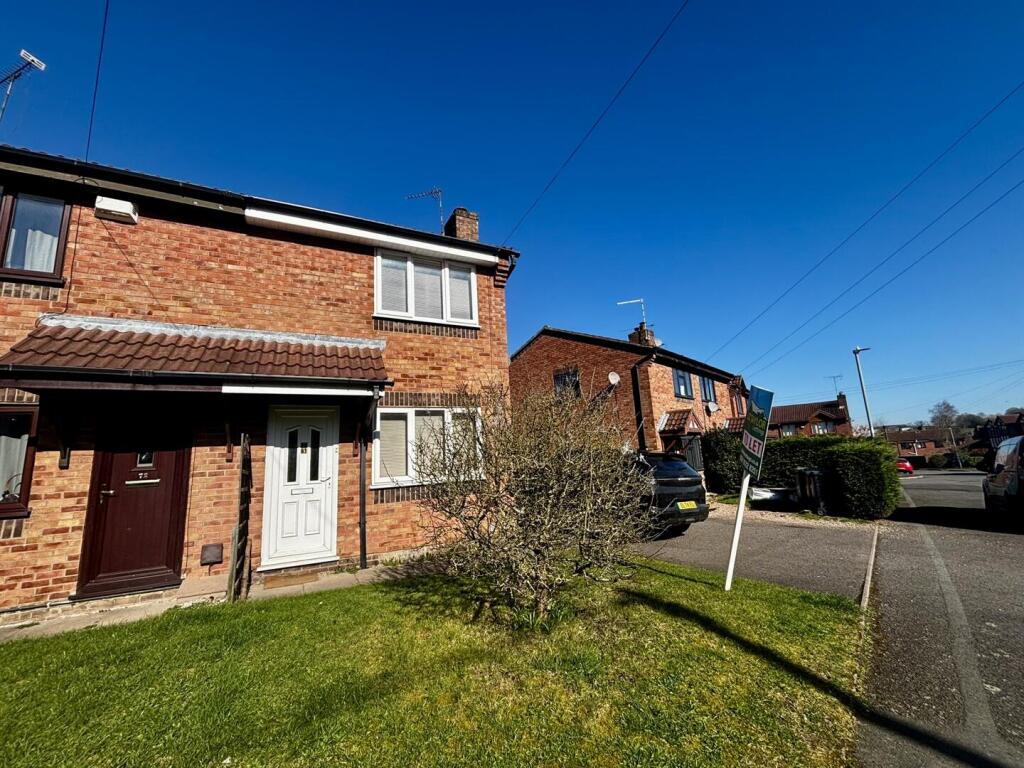 Main image of property: 73 Orford Rise, Galley Common, Nuneaton