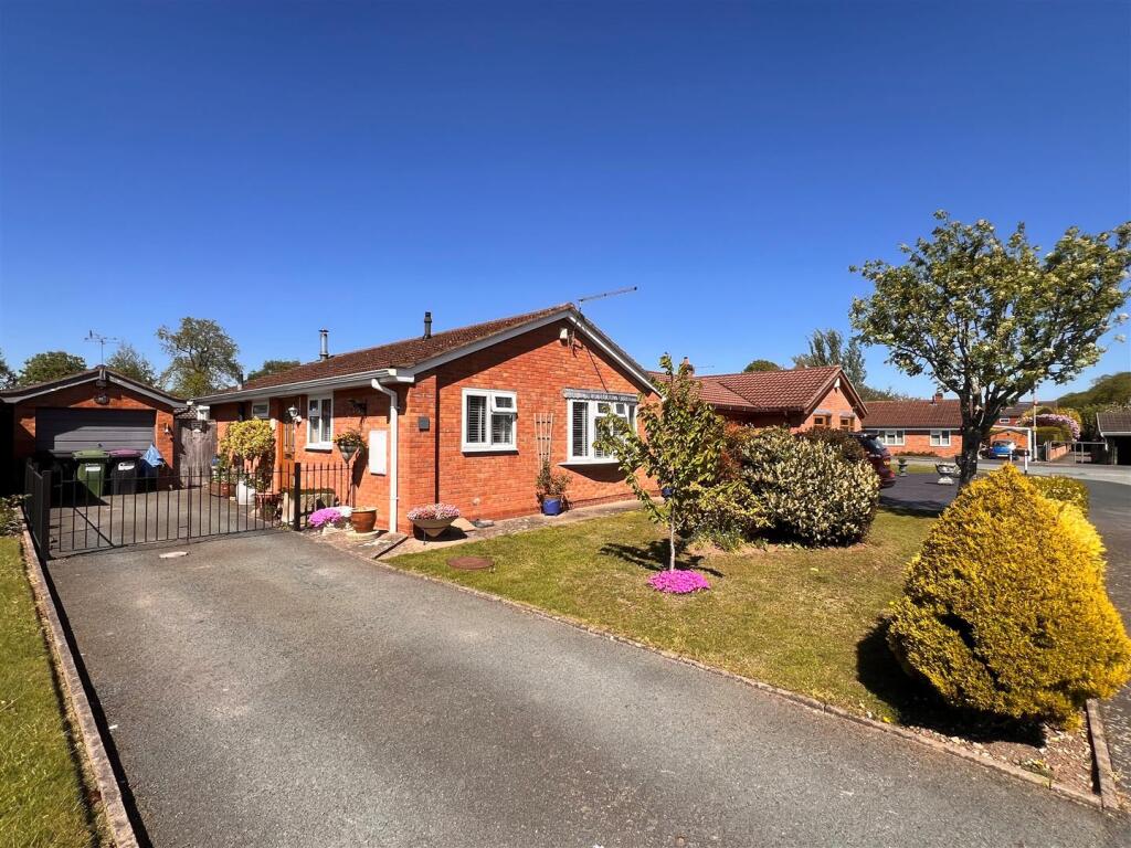 Main image of property: 35 Trentham Road, Wem