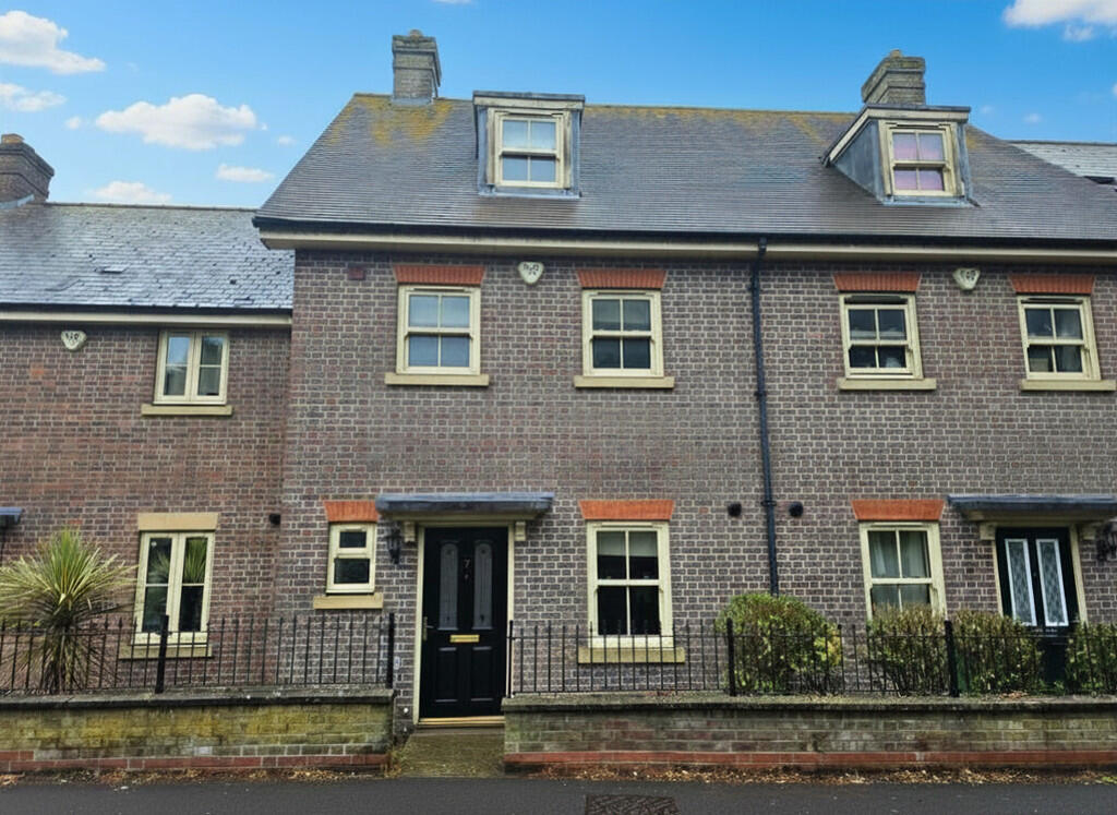 Main image of property: Evie Place, Kings Road