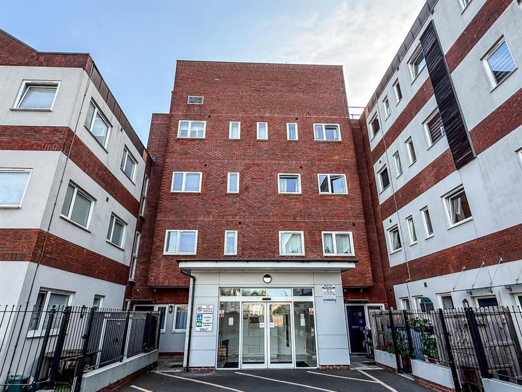 Main image of property: Collingwood Road, Witham