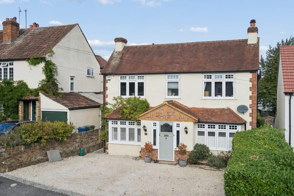 Main image of property: Laurel Road, Chalfont St Peter, SL9