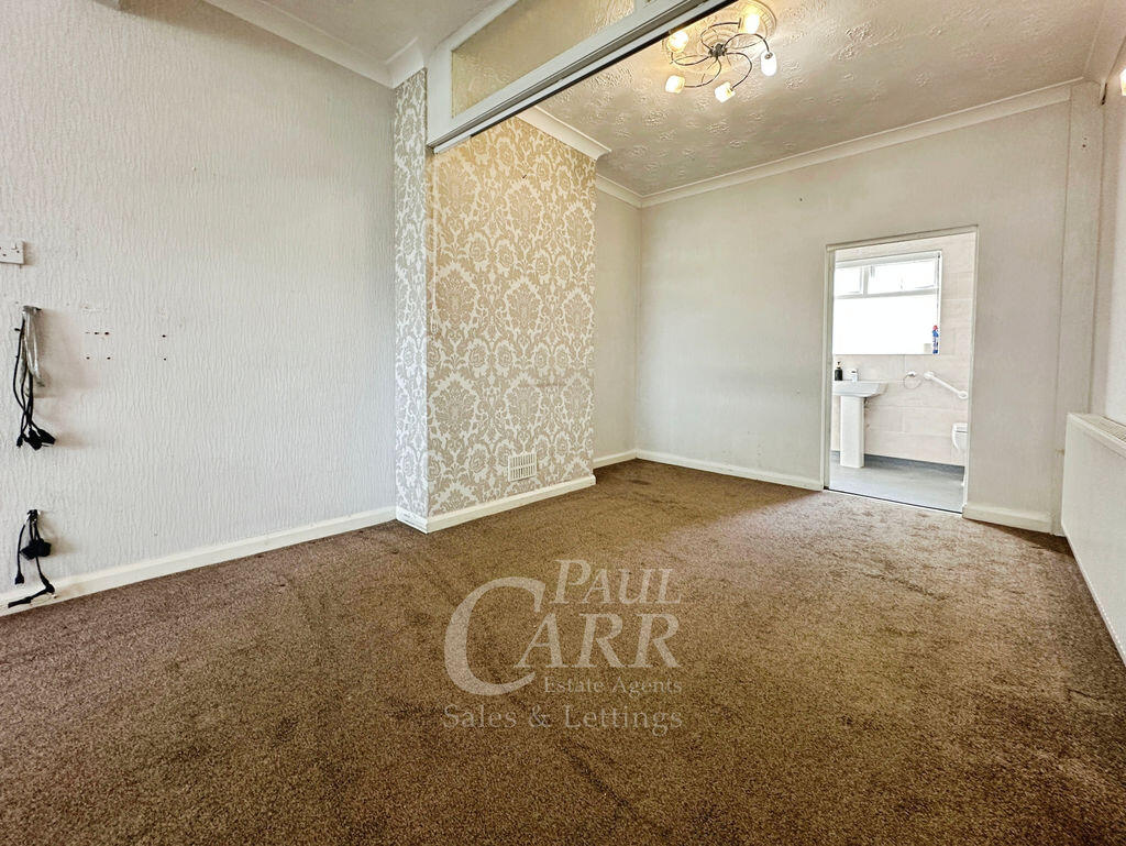 House in Walsall, The Delves - View 4
