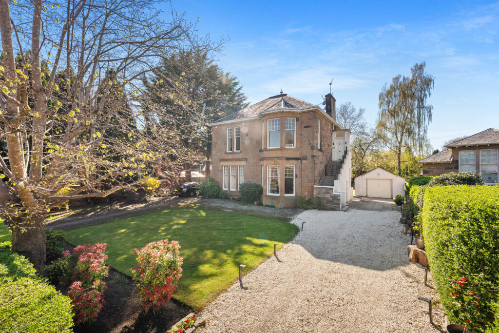 Main image of property: 18a Langside Drive, Newlands, G43 2LA