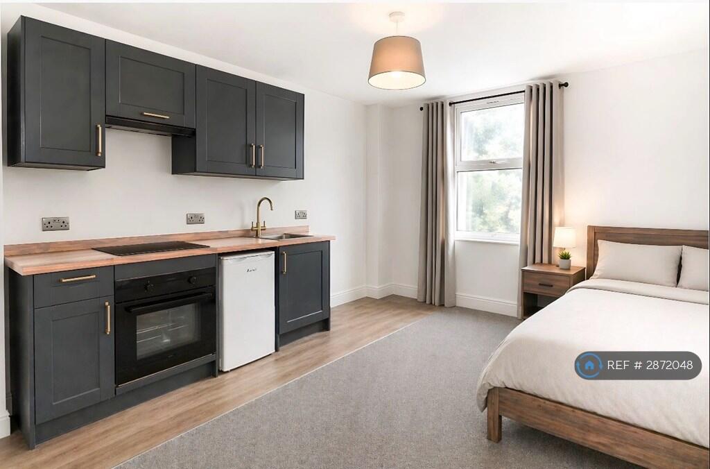 Main image of property: Manthorpe Road, Grantham, NG31