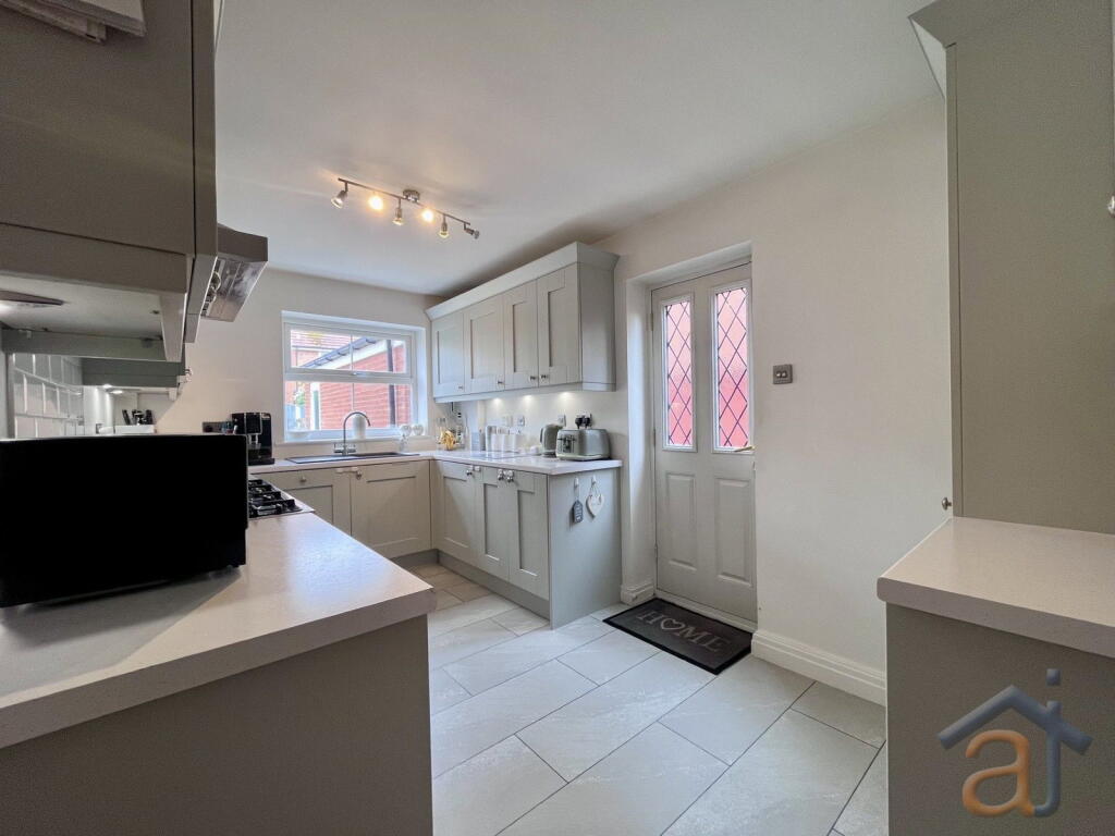 House in Preston - View 4