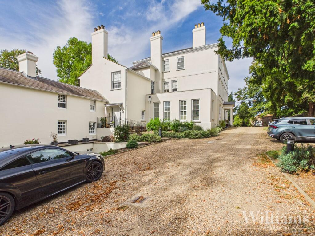 Main image of property: Parsons Fee, Prebendal House Parsons Fee, HP20
