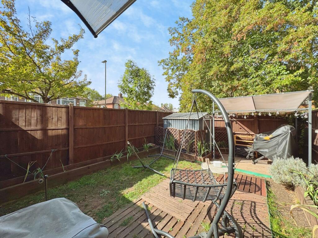 Apartment in London, Grahame Park, Colindale - View 5