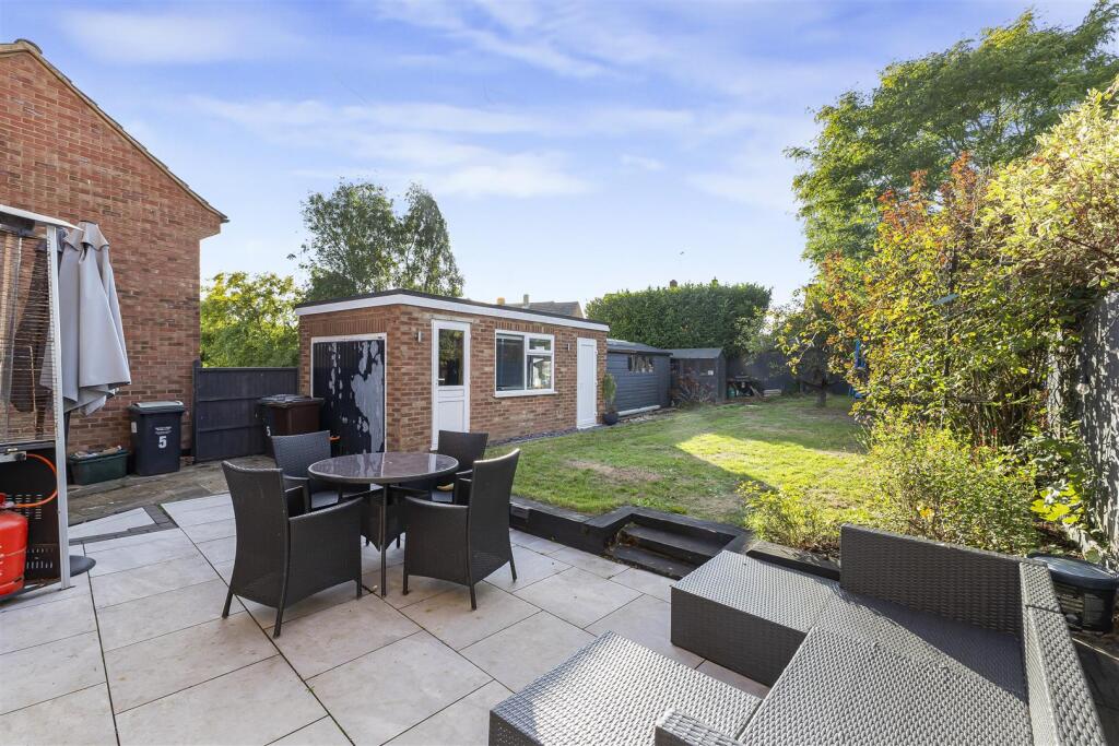 House in Tonbridge - View 4