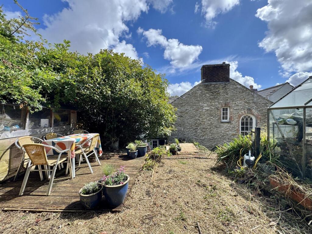 House in St. Clement, Cornwall - View 5