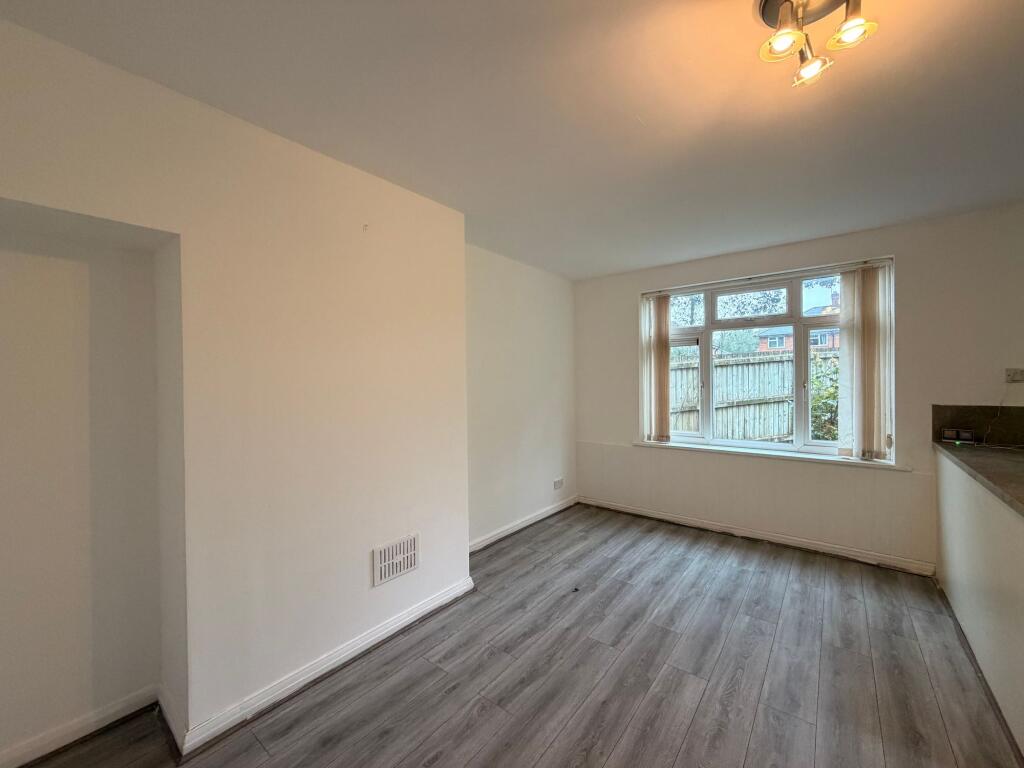 House in Birmingham, West Midlands - View 5
