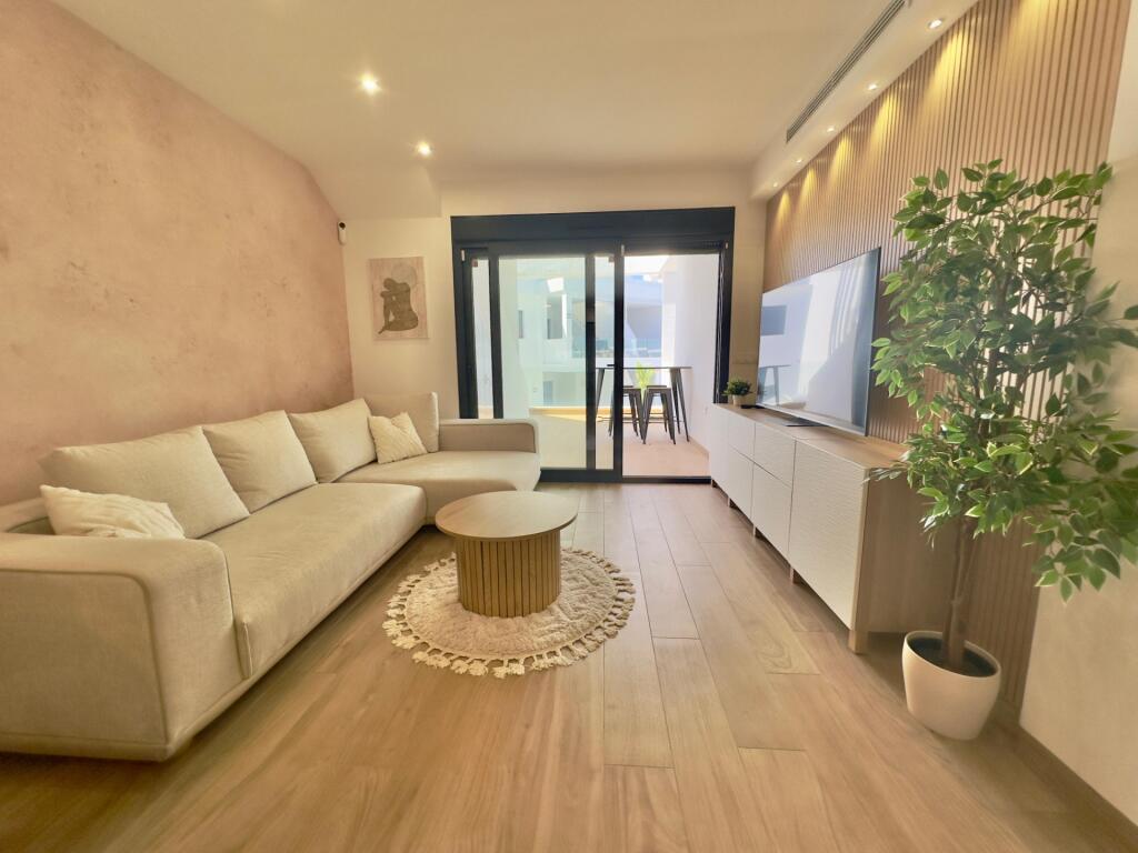 Main image of property: Valencia, Valencia