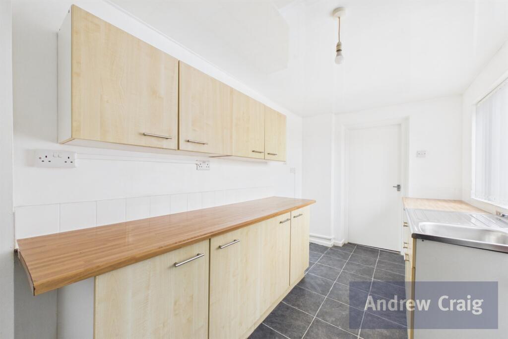 Apartment in Gateshead, North East - View 4