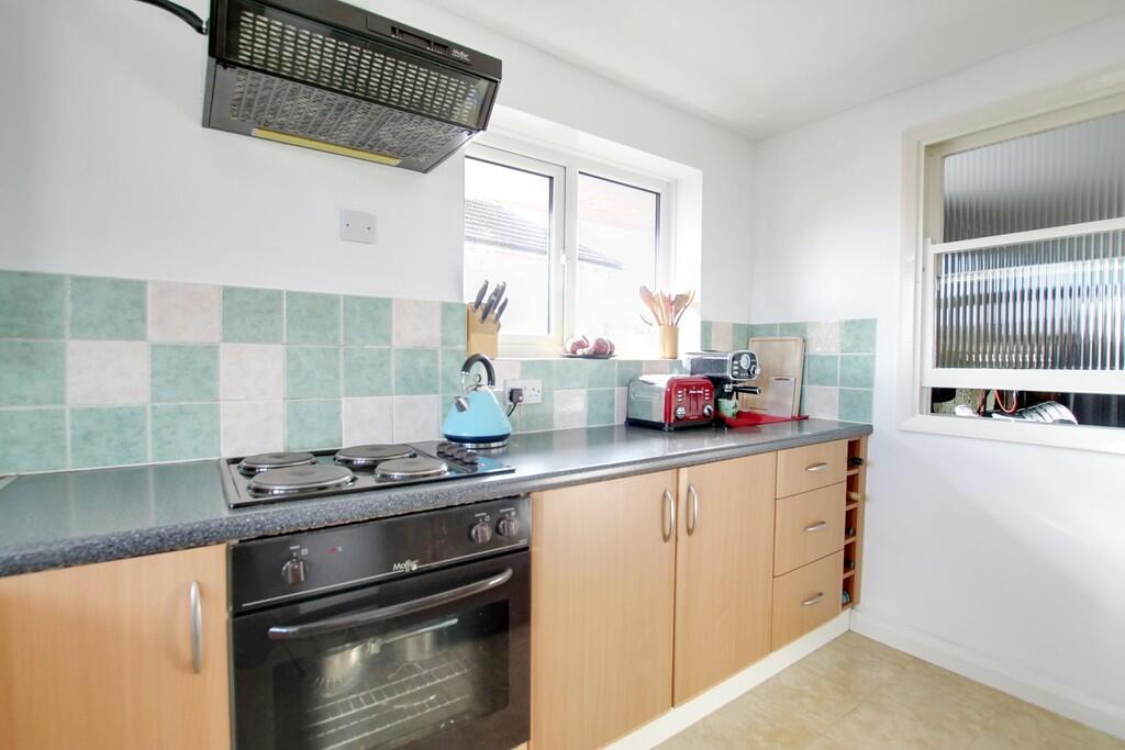 Apartment in Brighton - View 5